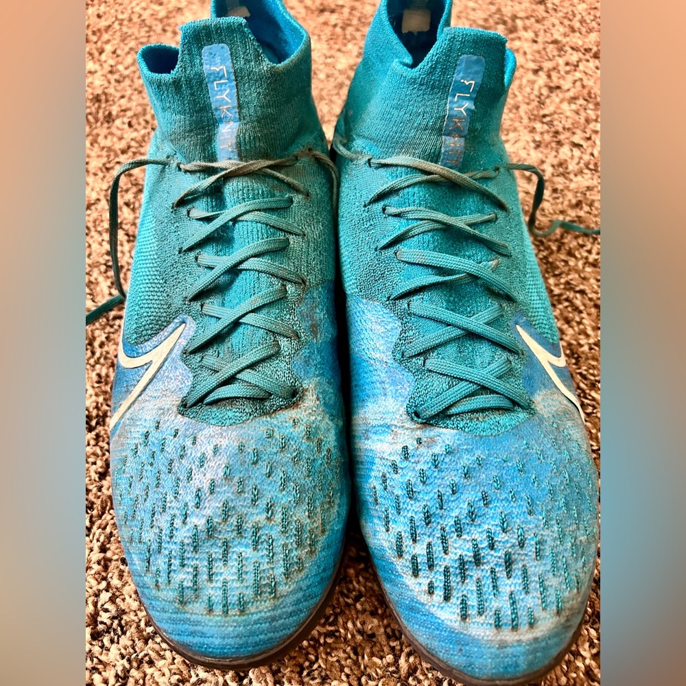 Nike Mercurial Fly Knit Turf Cleats